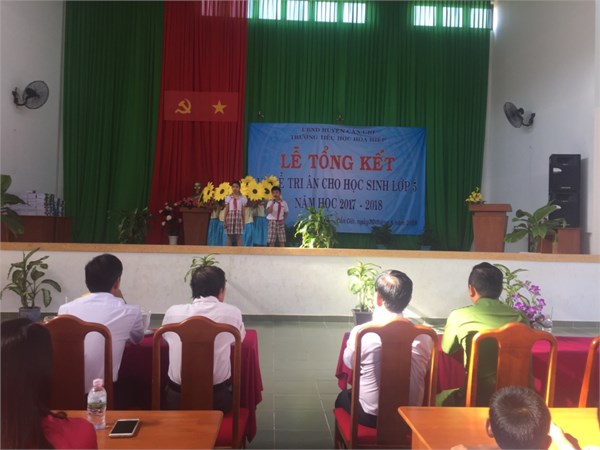 van nghe.jpg